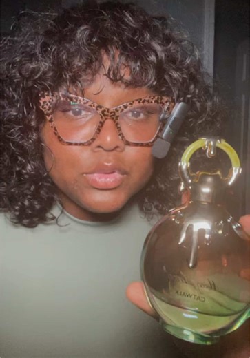 Miss Armaf Catwalk: The Best Long-Lasting Perfume
