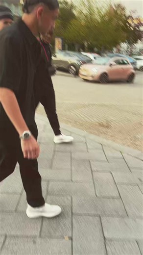 Bitte ein iPhone - Tim 🌮 (short clip)