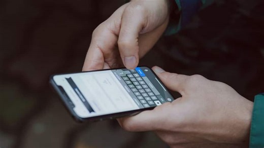 Airtel vs Jio vs Vi: Which Recharge Plan Gives You The Best OTT Deal
