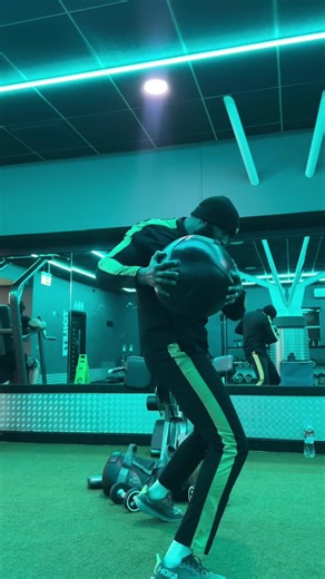 Mastering Shadow Boxing: A Path to Boxing Excellence