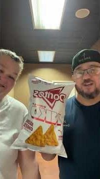 Foodie review NKD nacho cheese Doritos #tastetest #doritos #healthyalternative #foodiereview