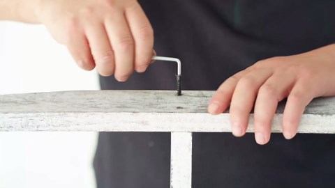 Blanket Ladder for The Living Room 6-Tier, Wooden Decorative Quilt Holder for Bed Room, Wall-Leaning Wood Towel Rack for Bathroom，Rustic Farmhouse Ladders for Display.(Black Wash)