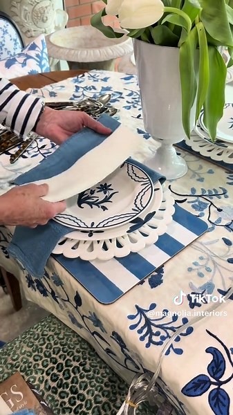 Transform Your Dining Table with Elegant Decor Ideas