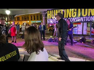 Tom Kenny & Corey Taylor of Slipknot sing the SpongeBob Theme!
