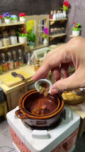 Discover Mini Kitchen Magic: Trendy Miniature Vlog