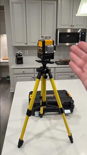 This laser level can do a full 360! And comes with its own tripod #laserlevel #level #diy #home #...