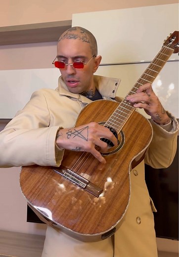 Messin’ around with Zeppelin and Beethoven… #guitar #guitartok