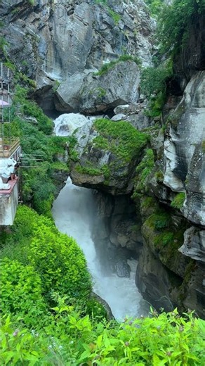India’s Hidden Wonder – Saraswati River, Mana🙏🏻🛕🙏🏻
