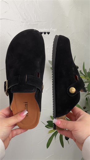 Stylish Women's Clogs for Ultimate Comfort