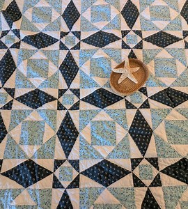 Storm at Sea Vintage Quilt - Etsy