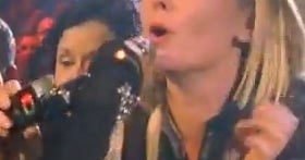 Beyonce Fan Sings - Beyonce Fan Terrible Singer