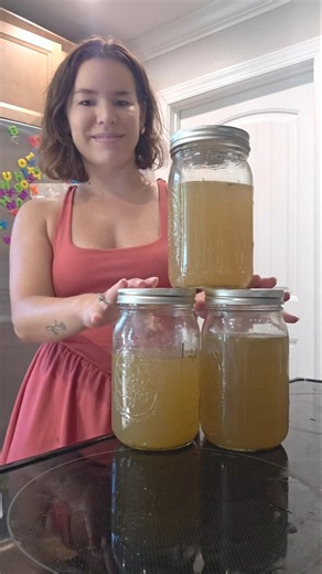 How to Make Chicken Broth from Scratch #fromscratch #chickenbroth #homemade #backyardgardening