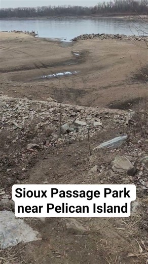 Thanks to low river levels, we were able to get down on foot. #stlroamer #siouxpassagepark