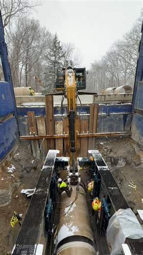 Snow can’t stop the machine! Spiniello Companies’ DC Field Operations Team are out there braving the elements to keep critical infrastructure work moving forward. Despite winter conditions, the team continues to advance the sliplining of 800 linear feet of a 78-inch combined sewer with 72-inch HOBAS FRP pipe for DC Water’s Potomac Interceptor (PI) - a vital infrastructure asset that conveys flow from Dulles Airport to the Blue Plains Advanced Wastewater Treatment Facility in Washington DC. Locat