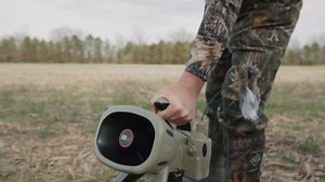 ICOtec Outlaw+ Electronic Professional Predator Game Call Decoy Combo | 300 Yard Remote Range with 165 Programmable Calls | Includes Hunters Specialties Coyote Predator Bomb and Signature Series Cloth