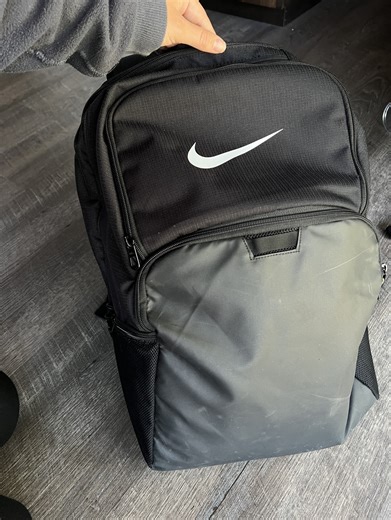 Watch Nike Backpack Review! on Amazon Live