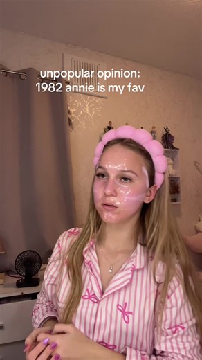 Why the 1982 Annie is a Timeless Classic