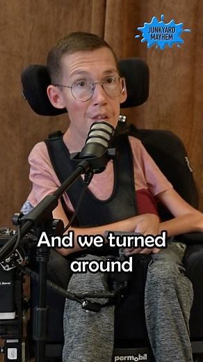 SPOILER: it was my MOM! #spoiler #mom #squirmyandgrubs | Squirmy and Grubs