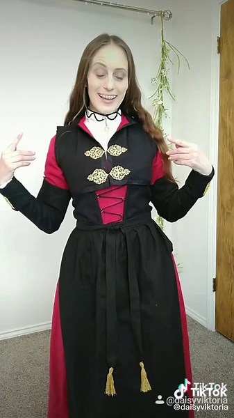 Dressing in 16th Century Netherlands | Historical Costume TikTok