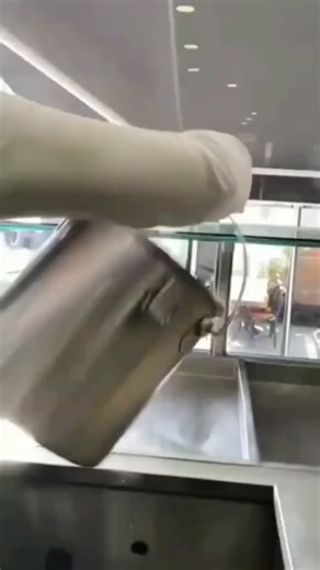 🌧️ Good Morning, Antlers! 🌧️ It’s a damp, cozy start to the day with temps hanging in the 60s — which makes today’s lunch special an easy win. 🍲 Today’s Lunch Special: Grilled Chicken Soup Warm, comforting, and perfect for a misty morning before things clear up later this afternoon. 🎄 A Big High Street Day (and we’re ready for it): From 11 AM–2 PM, we’ll be rolling out tons of large single-topping pizzas for Antlers Elementary School as they celebrate their Christmas parties — or as the kids