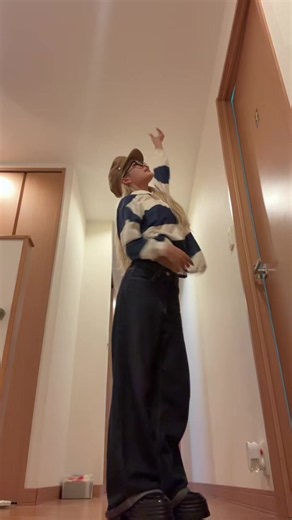 お待たせしました！全身バージョン！これカップルとか親友で踊ったら絶対可愛い😭😭#08 #ダンス #金髪 #fyp | もか