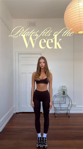 LEELO ACTIVE ™ on Instagram: "Which type of fit are you throwing 👀 Our Black Friday Sale is LIVE - Shop your favourites now ✨"