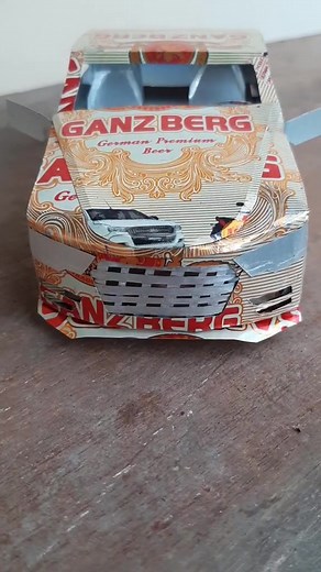 Make car with cans Ganzberg beer