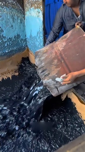 Coisas Curiosas | Como fazem espumas para colchões e sofás? | Instagram