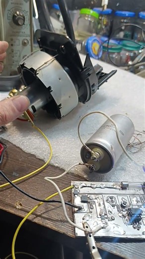ATtiny 13 в роли контроллера мотора пылесоса. #attiny85 #attiny13 #пылесос