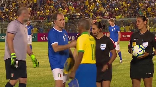 Brazil and Italy greats square off in replay of 1994 World Cup final