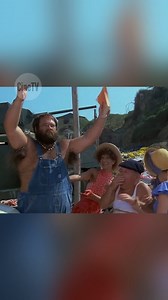 Fantozzi subisce ancora - Franchino e il pesce ratto #PaoloVillaggio #fantozzi #commedia #films | Filippo Mereu