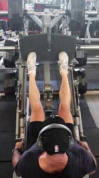 🦵 Master Calf Extensions on Linear Leg Press! Build Power! 💪🔥 #trainerdavid #instructional