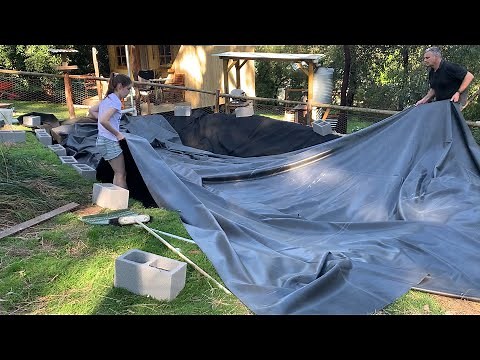 Install the Firestone PondGard EPDM Pond Liner and underlay from Rock around the Block - Frog Pond