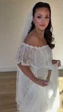 Our favorite half up this year babylissprousa SexyHair... #Shorts #hairstyledby_k