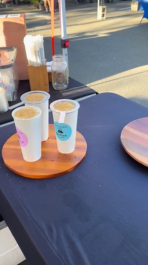 The freshest homemade boba in Hawaii. . . . . #boba #hawaii #waikiki #weddings #catering #hawaiilife #farmersmarket #boteahonolulu #nightmarket #ハワイ旅行 #ハワイ大好き #ハワイ生活 #黒糖タピオカドリンク #ナイトマーケット #ハワイ好きな人と繋がりたい #ハワイ夜市 #하와이여행 #하와이 #알로하 #흑당버블티 #버블티 #야시장 #夏威夷旅行 #黑糖珍珠奶茶 #奶茶控 | BoTea Honolulu