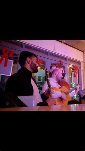 #london #jazz #clarinet #livemusic #atrain #guitar #doublebass #jazzmusic #jazzband #gypsyjazzguitar