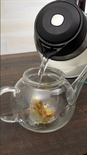 How to Make Ginger Tea {DIY; Sore Throats, Colds, Coughs}