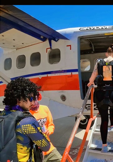 Instagram ID#ahmad_sky3 #bannustar1 #bannustar #bannuyaran #pahtoon #afghanistan🇦🇫 #🇦🇫❤️ #foryou #ahmad #skydive #bannu #💙