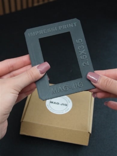 Perfect magnets start with perfect alignment. 🎯 Say goodbye to crooked cardboard and wasted materials, our Mag Jig is designed to give you precise, consistent placement every time. Built for magnet makers who want to level up their quality, we offer jigs for: 2x2 • 2.5x2.5 • 2x3 • 2.5x3.5 • 3x3 ✔️ Faster workflow ✔️ Cleaner results ✔️ Less frustration Join 100's of satisfied magnet makers already using the Mag Jig to create better products and boost their confidence with every press. 🔗 Availab