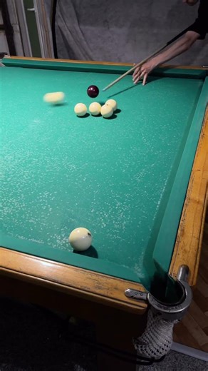 #billiards #poolkingpower #pool #pool1 #snooker #8ballpool #ball #trickshots #pooltable #automobile