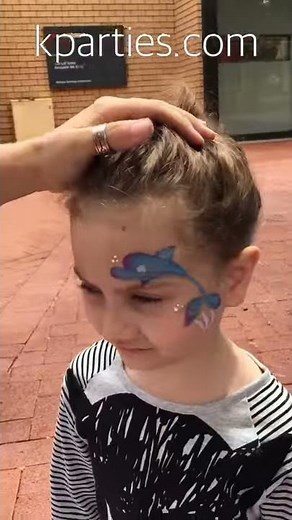 How to face paint a quick, simple, onestroke Dolphin