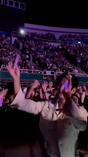 37K views · 1.7K reactions | 240706 金秀賢EYES ON YOU 台北站與粉絲近距離接觸 | 金秀賢(Kim Soo Hyun) | Facebook