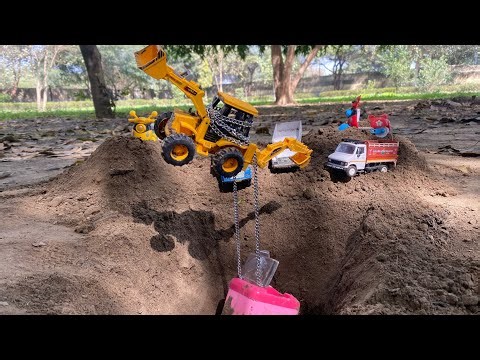 \t🌀🎉 Stuck in a Deep Pit! Amazing Crane Rescue for Kids | Toy Adventure💵💸