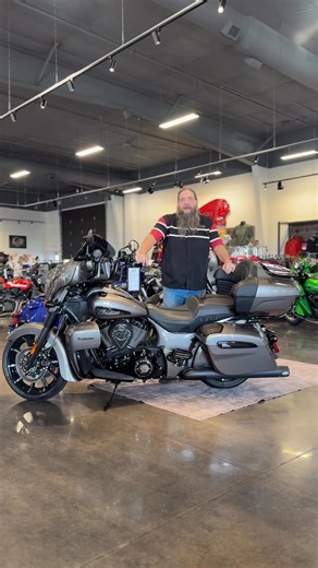 2025 Roadmaster Dark Horse w/Lloydz Package, Indian mid-rise handlebars, and klockwerks tinted windshield. | Lloydz IMC
