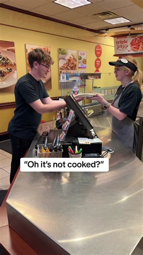 No we dont bake them 😔#papamurphyspizza #fyp #pizza #workinghard #mewing #papa