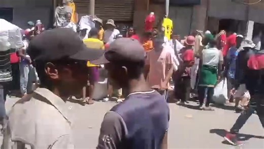 🇲🇬🧱 𝐓𝐬𝐲 𝐢 𝐌𝐚𝐝𝐚𝐠𝐚𝐬𝐢𝐤𝐚𝐫𝐚 𝐧𝐨 𝐬𝐚𝐫𝐨𝐭𝐫𝐚 𝐚𝐦𝐩𝐚𝐧𝐝𝐫𝐨𝐬𝐨𝐚𝐧𝐚 𝐟𝐚 𝐧𝐲 𝐨𝐥𝐨𝐧𝐚 𝐚𝐨 𝐚𝐦𝐢𝐧𝐲 | Le journal de Madagascar