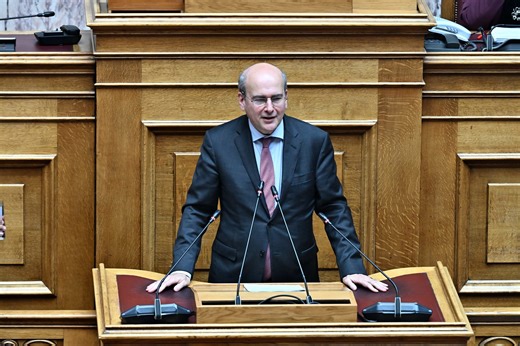 Χατζηδάκης: Οι Έλληνες κοιτούν την αντιπολίτευση και στρέφονται πάλι στη Νέα Δημοκρατία