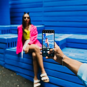 Serving up stunning clarity! 📸✨ The IX Plus’ 50MP camera is here to dish out perfect shots every time! #Mobicel #IXPlus | Mobicel