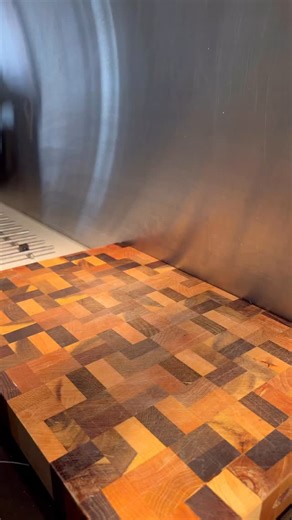 Home cooking sessions: The Tavern Burger. Inspired by my recent trip to New York. Full recipe and method now live on Substack - link in bio 🔥🍔 - Out with the smash burger, in with the tavern burger. This one took me some time to perfect, but man oh man, it’s really damn good. I used three cuts of steak for the patties and made some ultra soft Japanese milk buns for the perfect vehicle. I go into detail on every step in the article. For the full recipe and long form video, head over to substack