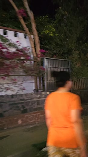 Manoj Vg on Instagram: "#👋👋♥️ #Hal layout Bangalore #❤️❤️❤️😍😍😍 #👋👋♥️ #❤️❤️❤️😍😍😍"